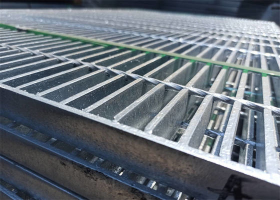 chất lượng  Heavy Duty Steel Bar Grating Manufacturers For Highways / Airfield nhà máy sản xuất